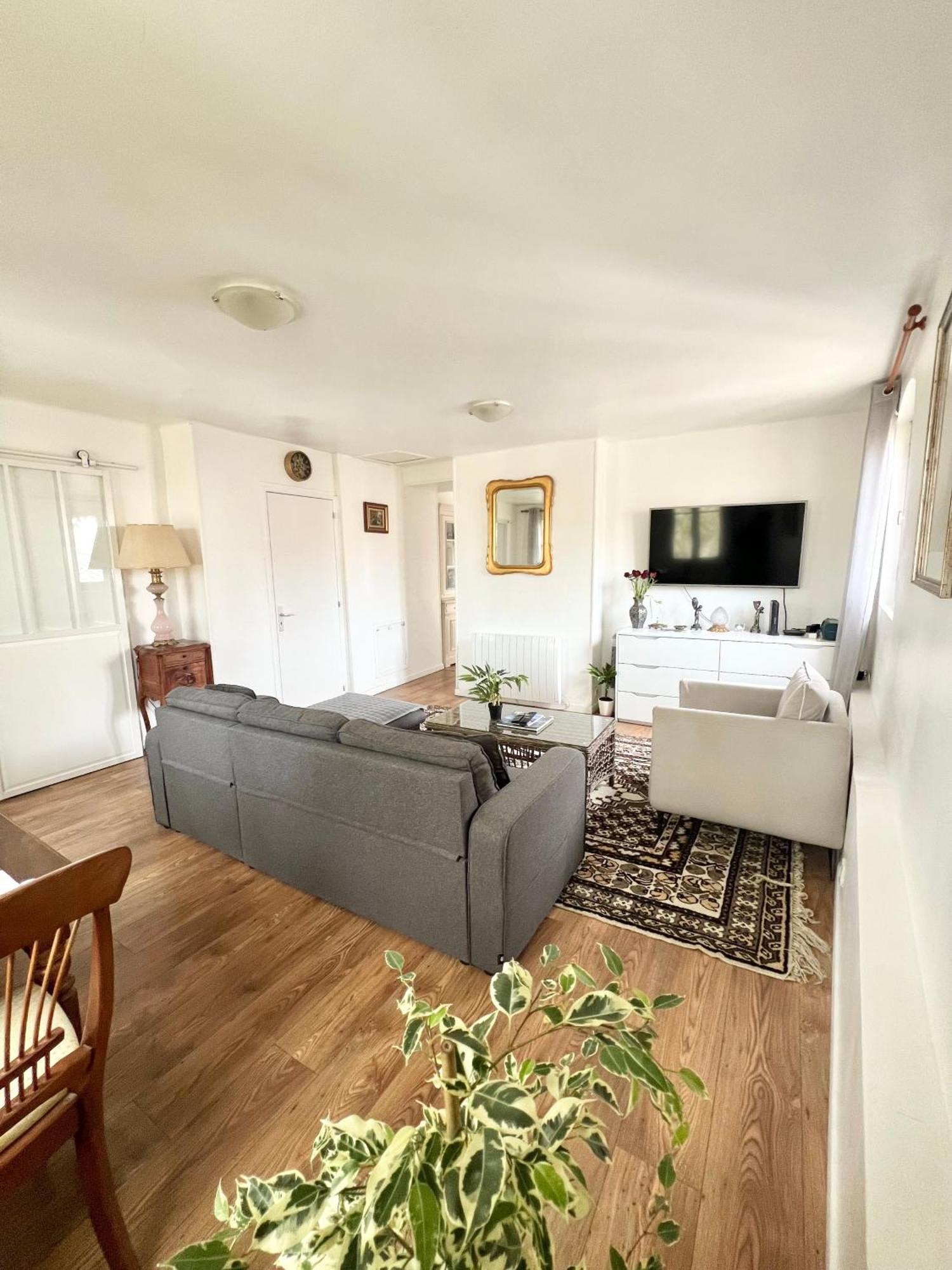 Ferienwohnung Renove, Vue Sur Palais Des Papes, Terrasse Et Wifi Troisieme Etage Avignon Exterior foto